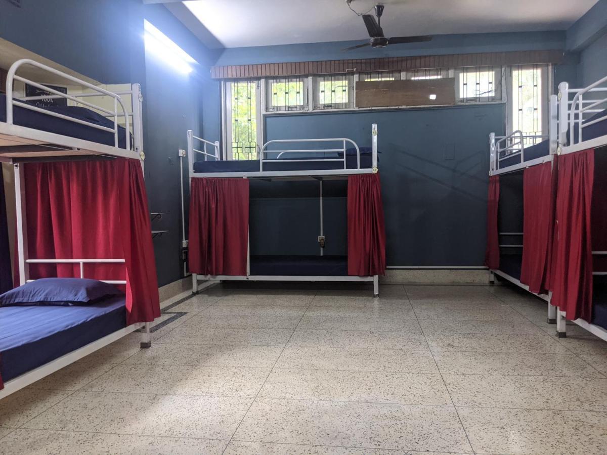 Ostello Mezenga Backpackers Guwahati Esterno foto